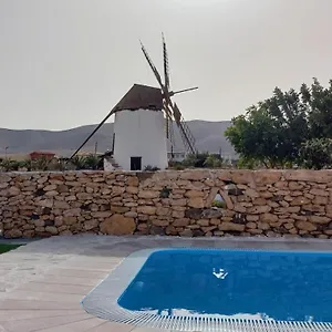 Casita Rural Molino De La Corte Antigua (Fuerteventura)